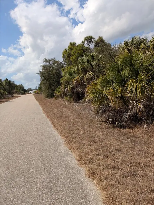CASCO CIR, North Port, FL 34288