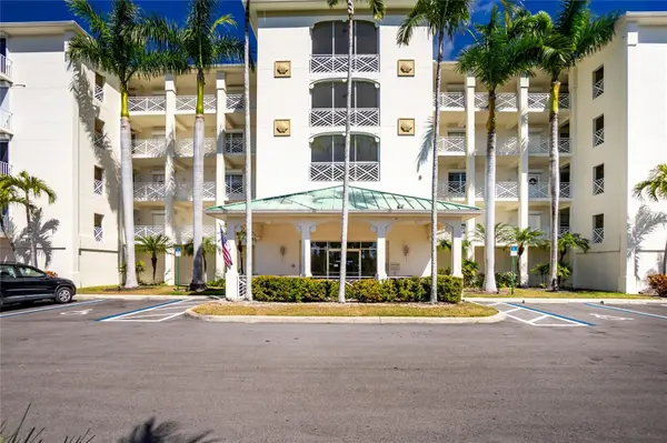 200 HARBOR WALK DR #353, Punta Gorda, FL 33950