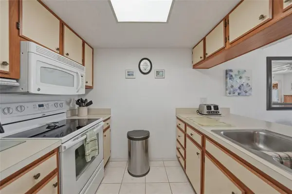 4000 OAKVIEW DR #L2, Punta Gorda, FL 33980