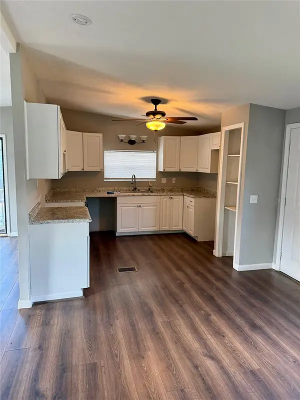 3123 CRYSTAL HILLS DR, Lakeland, FL 33801
