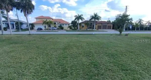 272 MADRID BLVD, Punta Gorda, FL 33950