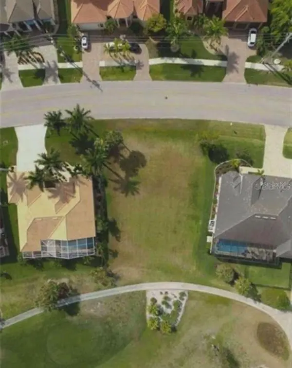 272 MADRID BLVD, Punta Gorda, FL 33950