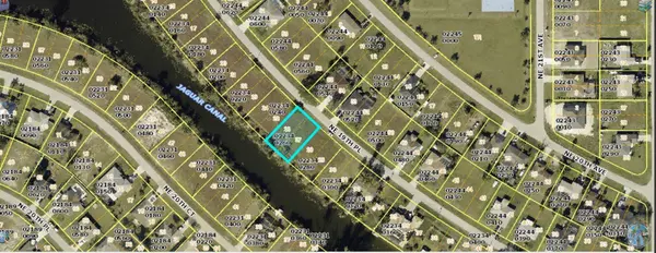 2216 NE 19TH PL, Cape Coral, FL 33909