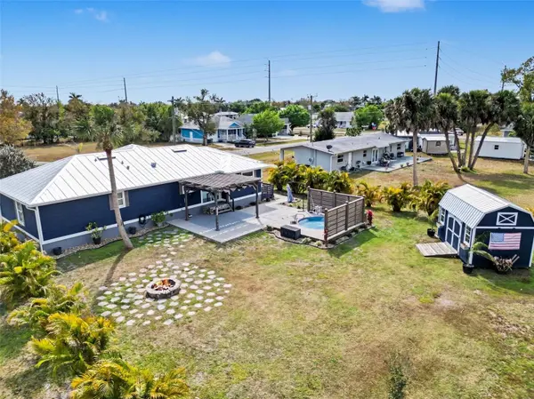 410 E HENRY ST, Punta Gorda, FL 33950