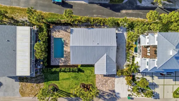 120 STANFORD DR, Englewood, FL 34223