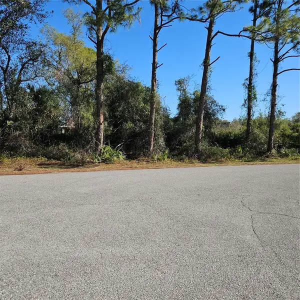 JANARO RD, North Port, FL 34288