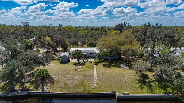 7754 RIVERSIDE DR, Punta Gorda, FL 33982