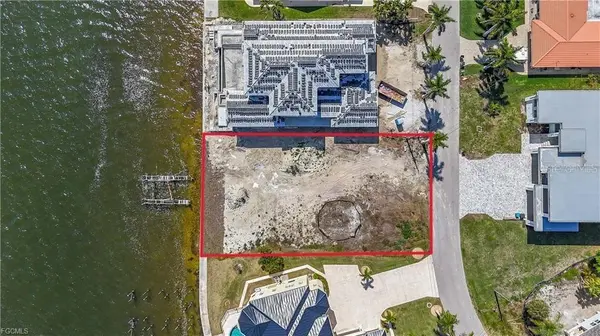 5929 SW 1ST AVE, Cape Coral, FL 33914