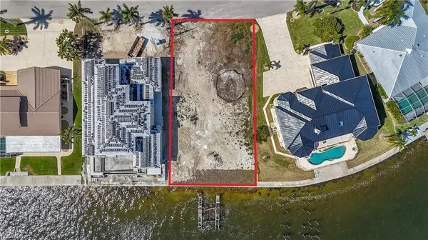 5929 SW 1ST AVE, Cape Coral, FL 33914