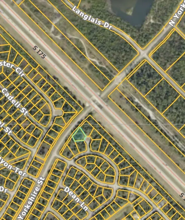 DADE CT, North Port, FL 34288