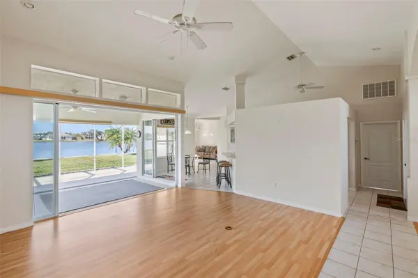 12942 SW KINGSWAY CIR, Lake Suzy, FL 34269