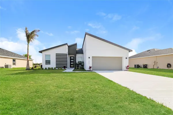 1055 DESMOINES LN, Poinciana, FL 34759