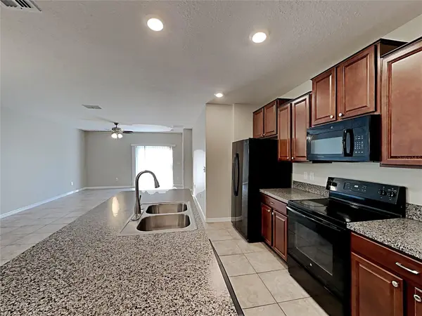 15320 BROAD BRUSH DR, Ruskin, FL 33573