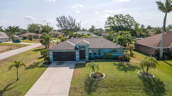 2705 SW 11TH PL, Cape Coral, FL 33914