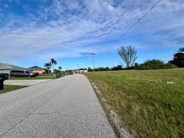 1857 NE 23RD ST, Cape Coral, FL 33909