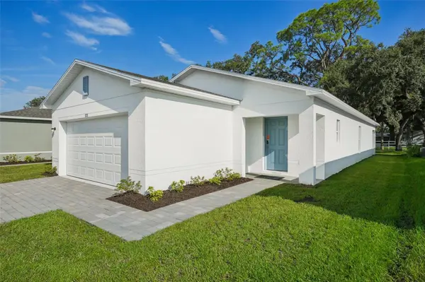 2044 GOLDEN BEAK DR, Eagle Lake, FL 33839