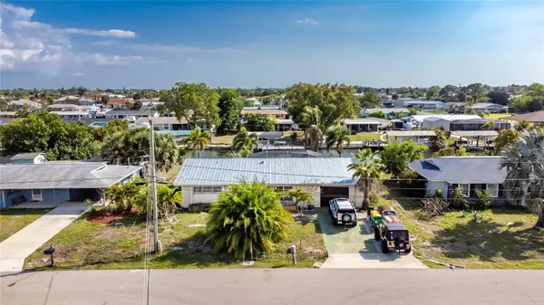 117 BEDFORD DR NE, Port Charlotte, FL 33952
