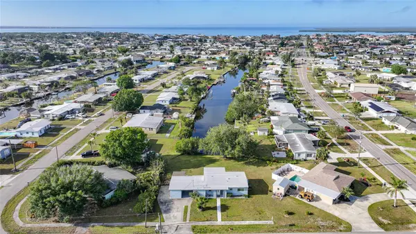 21249 HIGGS DR, Port Charlotte, FL 33952