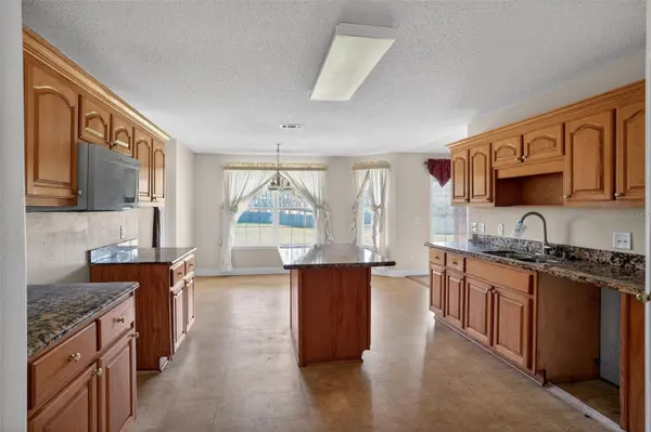 953 CHESAPEAKE TRL, Cantonment, FL 32533
