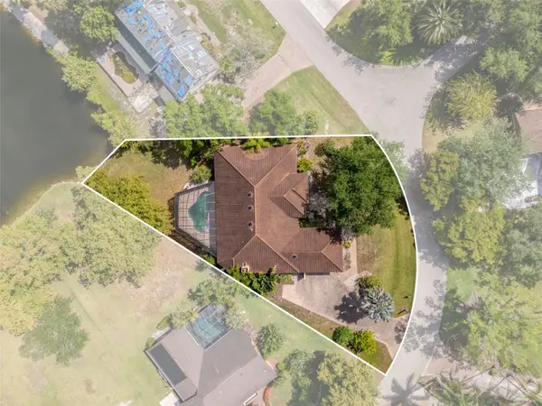 7214 HENDRY CREEK DR, Fort Myers, FL 33908