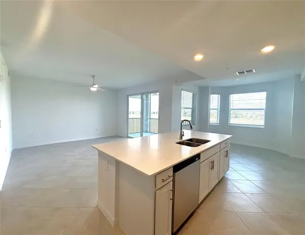 17625 OPAL SAND DR #202, Venice, FL 34293