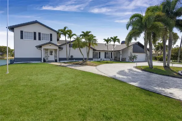 29 SE 10TH AVE, Cape Coral, FL 33990