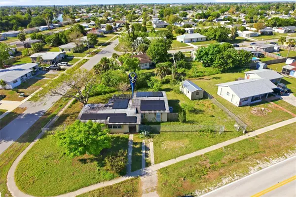 21585 OLEAN BLVD, Port Charlotte, FL 33952