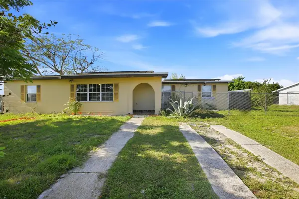 21585 OLEAN BLVD, Port Charlotte, FL 33952