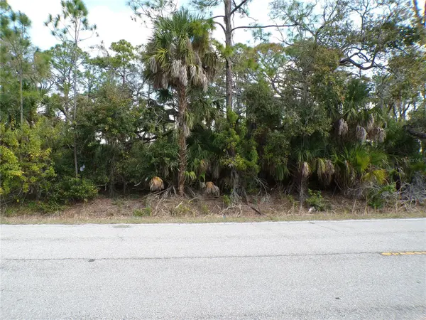 1316 BISCAYNE DR, Port Charlotte, FL 33953