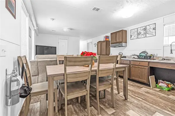 1321 BLUFF HAMMOCK RD, Lorida, FL 33857
