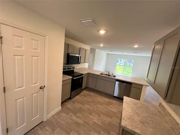 48 RIPPLING BROOK DR, Palm Coast, FL 32164