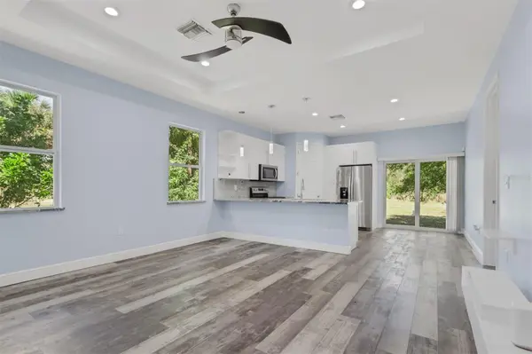 2977 4TH AVE SE, Naples, FL 34117