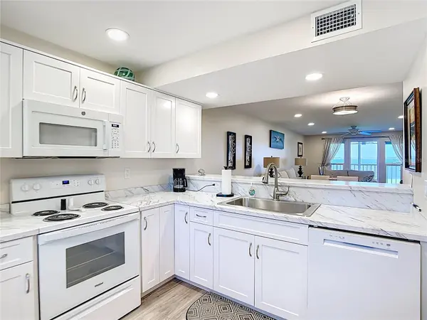 4410 WARREN AVE #101, Port Charlotte, FL 33953