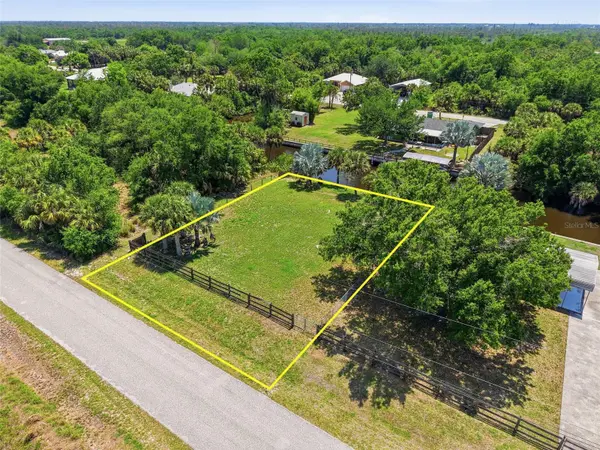 28451 SABAL PALM DR, Punta Gorda, FL 33982