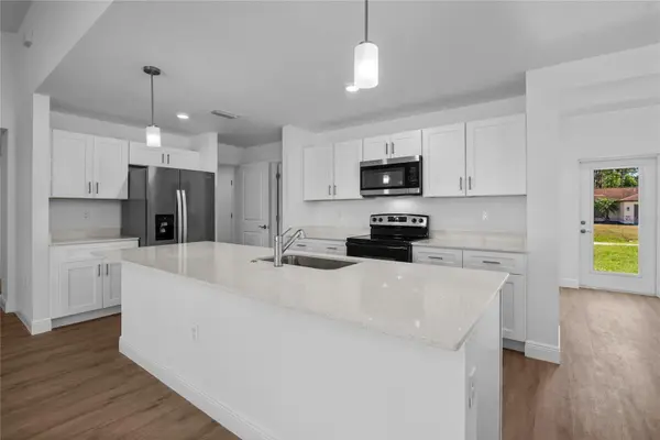 2286 ATWATER DR, North Port, FL 34288