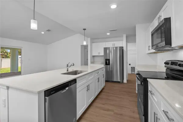 2286 ATWATER DR, North Port, FL 34288