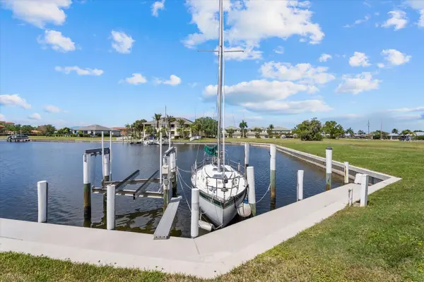1349 AQUI ESTA DR #136, Punta Gorda, FL 33950