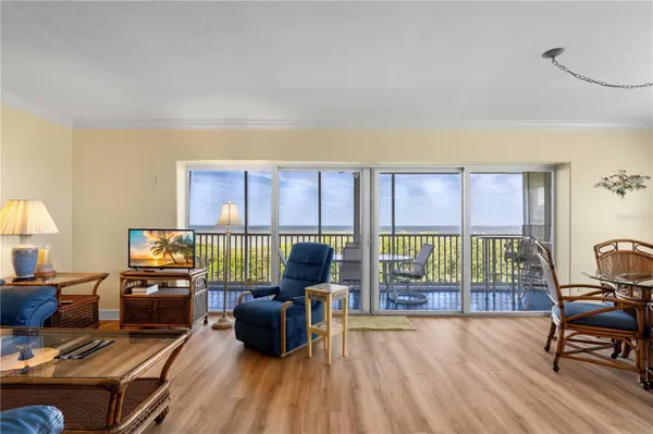 101 N MARION CT #215, Punta Gorda, FL 33950