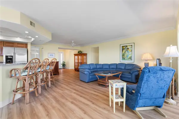 101 N MARION CT #215, Punta Gorda, FL 33950