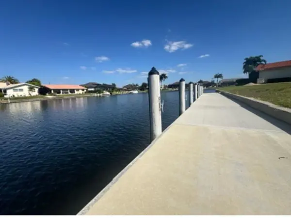 402 VALLETTA CT, Punta Gorda, FL 33950