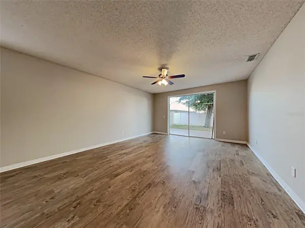 716 KNOLLWOOD DR, Davenport, FL 33837