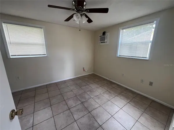 255 PINEAPPLE ST #3, Englewood, FL 34223