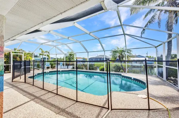 9582 ARSIPE CIR, Port Charlotte, FL 33981