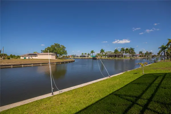 9493 ST PAUL DR, Port Charlotte, FL 33981