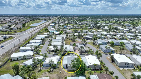2100 KINGS HWY #206, Port Charlotte, FL 33980