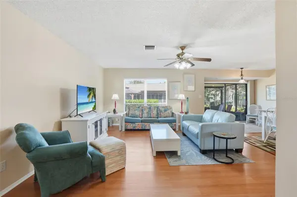 4289 ISLAND CIR #1, Fort Myers, FL 33919