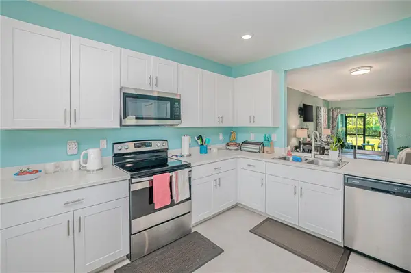 25292 E LENOX CIR, Punta Gorda, FL 33950
