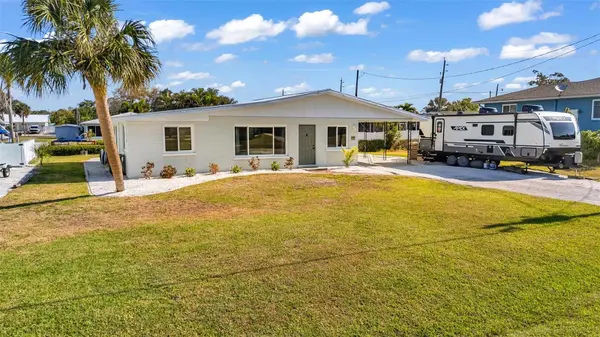 1495 S MARYKNOLL RD, Englewood, FL 34223