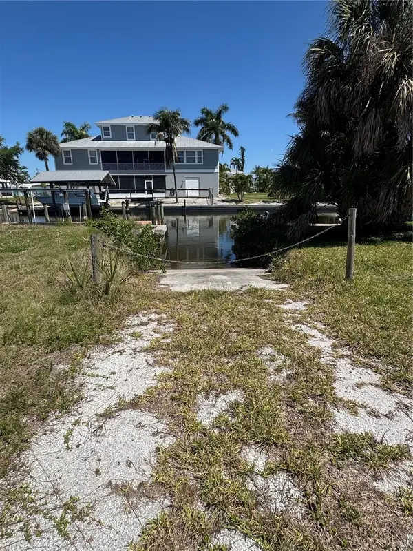 24360 BLACKBEARD BLVD, Punta Gorda, FL 33955