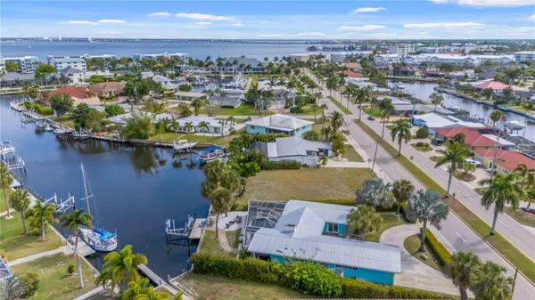 1960 W MARION AVE, Punta Gorda, FL 33950
